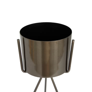 Jardinière en métal conçue sur mesure OEM fabricant de pots de fleurs et de jardinières de style fermier en Inde de la meilleure qualité - Product Image 4