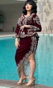ATIYA LIBAS DISEÑADOR 2017 LEHENGACHOLI Tela de terciopelo Adornado Cristal Beadssstone Dabka Trabajo Boda - Product Image 2