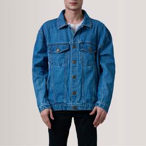 เสื้อแจ็คเก็ตเดนิมทรงโอเวอร์ไซส์ Eddie สีน้ำเงินเข้ม ตกแต่งด้วยกระดุม - Product Image 2