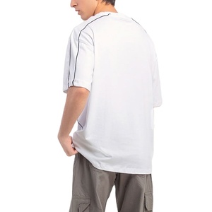 T-shirt ample en toile de soie/coton 210 g/m² coupe régulière, col rond, couleur unie, respirant, séchage rapide, prix bas, vente en gros - Product Image 3
