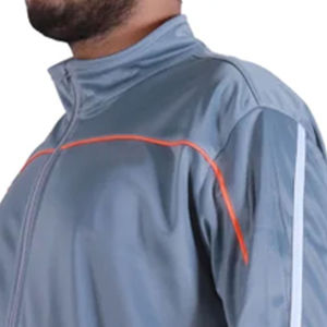 Ensemble de survêtement coupe-vent imperméable pour homme avec logo personnalisé, vêtements décontractés et sportifs, fournisseur en gros - Product Image 5