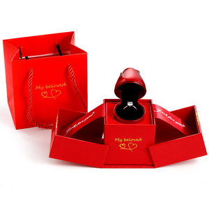 Cajas de joyería de <span class=keywords><strong>rosas</strong></span> encantadas de tendencia en línea en forma de rosa, caja de joyería en forma de rosa de elevación, caja de anillo de collar en Stock - Product Image 1