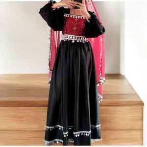 ชุดเดรส Afghan kuchi แบบดั้งเดิมขนาดพลัสไซส์งานปักผ้าปะติดงานฝีมือแนววินเทจยาวถึงพื้น - Product Image 3