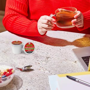 Twining SABOR FRESCO: 6 cajas de 12 Té Descafeinado English Breakfast en K-Cups, 72 unidades - Product Image 2