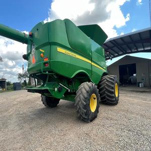 Compre la cosechadora John Deere S680, equipo agrícola a la venta, entrega rápida para una cosecha eficiente de arroz y trigo - Product Image 4