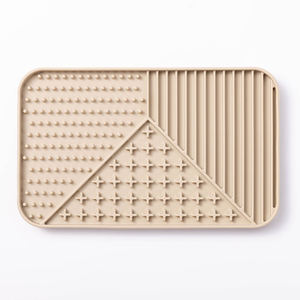 Mangeoire de puzzle portable et écologique pour animaux de compagnie avec un design moderne, motif solide de tapis de lécher les aliments lents pour chiens et chats avec aspiration - Product Image 1
