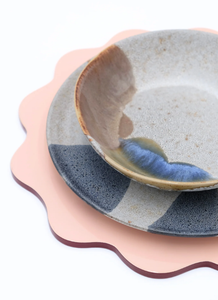 Mantel Individual Decorativo de Laca Rosa Pálido con Borde Festoneado, Pulido a Mano, para Decoración de Mesa de Catering, Venta al por Mayor, de Vietnam - Product Image 3