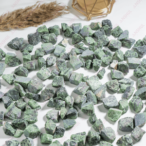 Vente en gros de pierres sculptées, de cristaux bruts et concassés en vrac, de morceaux de cristal, de rubis et de zoisite, provenant d'un fabricant indien Anshul Impex Art USA Antique - Product Image 4