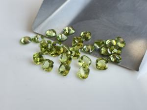 Cojín de peridoto natural corte 6mm facetado-corte de cojín de peridoto Suelto - Product Image 2