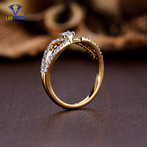 Lab-Stone Party Wear Bague en diamant 0.32 TDW Diamant taille ronde Or jaune Couleur EF-VS - Product Image 5