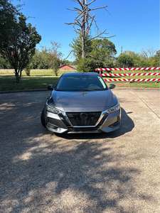 Seminuevo 2022 Nissa-n vers-a SV Sedan 4D - Product Image 2