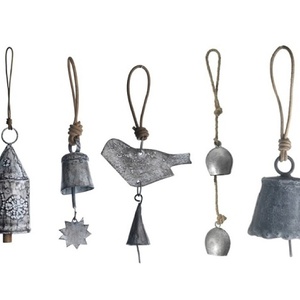 Adorno Navideño Colgante de Hierro Forjado Hecho a Mano con Acabado Plateado, Diseño de Pájaro, para Decoración Navideña del Hogar - Product Image 5