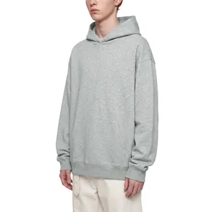 Sudadera con capucha de algodón French Terry de alto gramaje con bordado 3D, aplique serigrafiado y patchwork con dobladillo sin rematar - Product Image 4