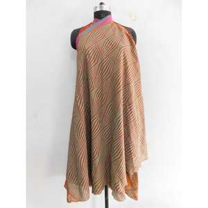 Jupe longue en soie vintage réversible Lavinas, faite à la main, style bohème hippie, double couche, à motifs floraux, respirante et magique pour femmes - Product Image 3