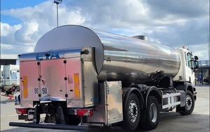 MEILLEURE QUALITÉ PRE OWNED P410 6X2 ETA Tank Truck - Product Image 2