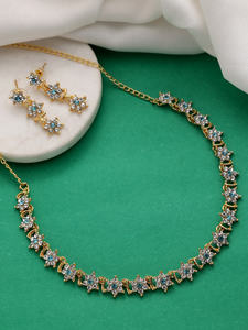 Ensemble de collier ras du cou fantaisie florale - Product Image 2