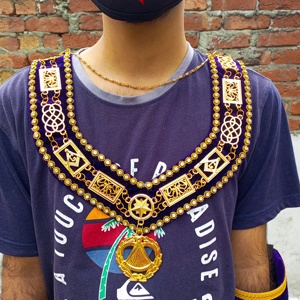 Nouvelle Régalia maçonnique : tablier, collier, manchettes et bijoux de Grand Maître - Product Image 3