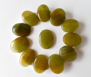 Wholesale Natural Healing Crystal Hand Carved Green Aventurine for Gift Decoration From Indian Supplier - Product Image 1
