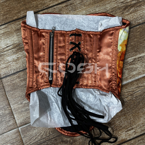 Corsets personnalisés sublimés pour femmes, avec baleines en acier robustes, imprimé artistique vintage ange, en satin, fabriqués au Pakistan - Product Image 4
