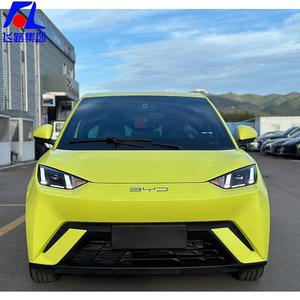 BYD Seagull 2023 SUV Eléctrico de 5 Puertas y 5 Plazas, Transmisión Automática, Asientos de Cuero, Interior Oscuro, Listo para Enviar - Product Image 1