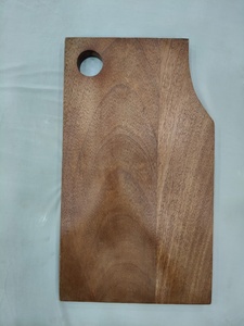 CRAFTS GALORE Tabla de Cortar Rectangular de Madera Resistente, 1.5 cm de Grosor, Apta para Lavavajillas, para Carnicería, Aves y Pescado, con Diseño Duradero - Product Image 2