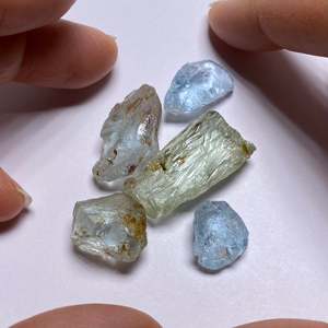 Natürlicher Mosambik-Aquamarin-Edelstein – Trillion-, Smaragd-, Radiant-, Oval-, Hexagon-, Rose- und Asscher-Schliffe – Kalibrierte optische Effekte - Product Image 3