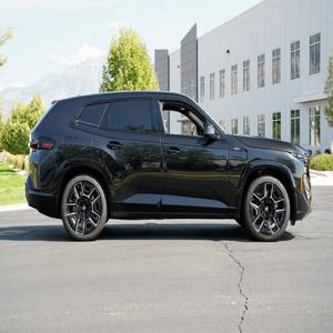 BM-W XM 2024 NEUF ET IMMACULÉ - Product Image 2