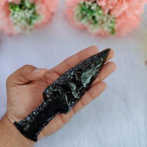 Magnifique dague en obsidienne noire sculptée à la main, 5-6 pouces, artisanat de pierres précieuses de qualité supérieure, figurine mascotte Wiccan - Product Image 2