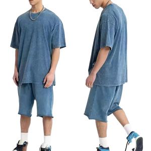 Conjunto de Camiseta y Pantalones Cortos Personalizados con Cuello Redondo, Estilo Urbano, Lavado Ácido Vintage, Decolorado al Sol, Camiseta Holgada de Corte Cuadrado, Conjunto Deportivo para Hombre - Product Image 3