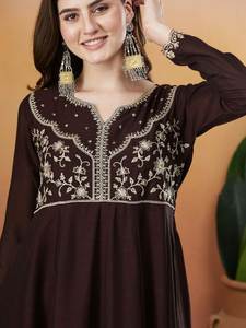 Kurti/Kurta de diseño indio de primera calidad, tallas S a XXL, último diseño Lew, colores vibrantes, a la moda, diseñado para todas las estaciones. - Product Image 6