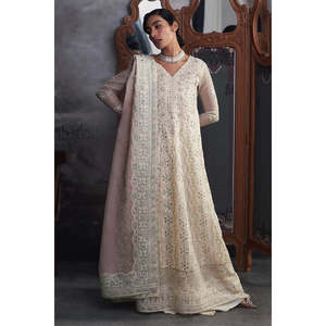 Qala by Mushq Luxury Kamdaani Festive Collection AAILA TC-554 Tela Satén - Product Image 1