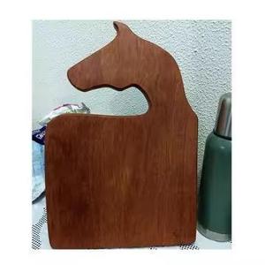 Tabla de cortar con forma de cabeza de caballo de madera de alta calidad, logotipo personalizado para cortar frutas y verduras, utensilios de cocina - Product Image 1