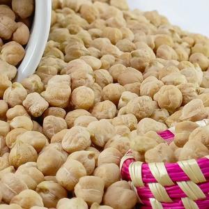 Pois chiches Kabuli biologiques Pois chiches séchés blancs en vrac Pois chiches Desi à vendre cultivés dans un style biologique - Product Image 2