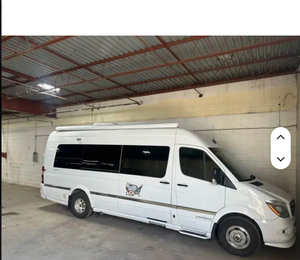 Oferta 2023: Autocaravana Clase A con Motor Diésel Thor Motor Coach Palazzo de 37.5 pies en Venta - Product Image 6