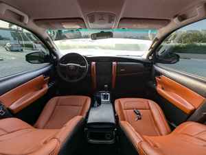 Toyota Fortuner EXR 2017 LED Nuevo/Usado en Venta - Product Image 4