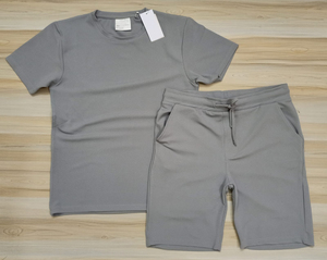 Ensemble t-shirt et short à la mode pour hommes, nouveau Style d'été 2023 - Product Image 2