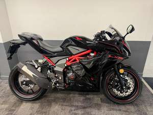 Disponible LXR 125 (Motocicleta) - Product Image 2