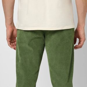 Joggers atléticos relajados para hombres-Ideal para gimnasio o actividades al aire libre, ajuste cómodo con tecnología de secado rápido - Product Image 5