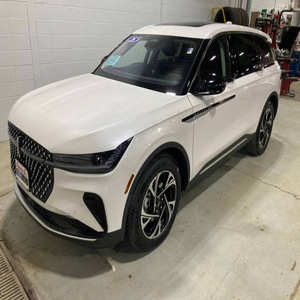 ลินคอล์น นาตูลส์ พรีเมียร์ ปี 2026 สภาพดีเยี่ยม - Product Image 1