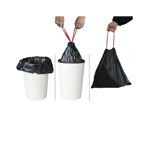 Sacs en plastique PE personnalisés sur rouleau avec surface gaufrée pour expédition et stockage de déchets, en provenance du VIETNAM - Product Image 2