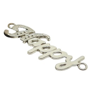 Badge en alliage de zinc à coudre sur mesure avec couleur, taille, forme et logo laser électroplaqué personnalisables - Product Image 5