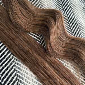 ผมต่อแบบ I-Tip เกรด 9A Remy แท้จากรัสเซีย ความยาว 8 นิ้ว ลอนธรรมชาติ สีน้ำตาลกลาง แบบ Pre-Bonded - Product Image 3