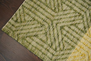 High Quality Modern Handmade Woollen <b>Rug</b> Best Price Plush <b>Boho</b> Carpet with Geometric Pattern Washable for Cozy Home Use - Product Image 3