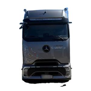 Tractor de Servicio Pesado 2025, 4x2, 630HP, Diésel, Transmisión Automática, Sistema de Aire Completo, Retarder, Cabina de Larga Distancia con Techo Alto, Volante a la Izquierda, R18 - Product Image 1