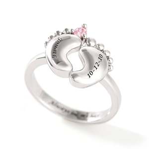 Anillo Jeulia Baby Feet con Piedra de Nacimiento - Anillo de Acero Inoxidable Chapado en Oro con Piedra Preciosa para Niños - Product Image 2