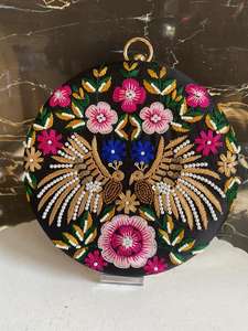 Pochette de soirée brodée de luxe à la main à la mode haut de gamme avec décoration de perles pour des occasions spéciales événements festifs - Product Image 3