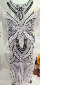 Meilleur prix 100% Polyester tissu perlé de luxe avec Zircon fait à la main fournisseur indien vêtements faisant tissé et motif de maille - Product Image 6