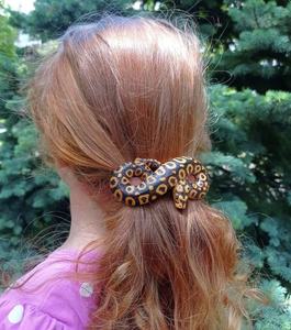 Bâtons de cheveux sophistiqués en corne de buffle Épingles à cheveux en corne de vache et de boeuf de qualité supérieure avec style de fleurs sculptées pour une élégance moderne - Product Image 3