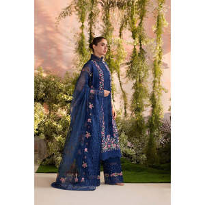 ชุดสูทผู้หญิง Sobia Nazir Luxury Lawn'25 รุ่น D4A-TC-1162 - Product Image 3