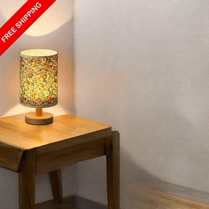 Lampe de table à fleurs séchées 5WLed Lampe de chevet à fleurs sous pression Base en bois Veilleuse à fleurs Décor de pépinière - Product Image 1